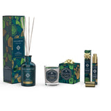 Founders Selection: 250 ml Duftstäbchen nach Wahl + Duftkerze mit demselben Duft GRATIS + 15 ml Reise-Eau de Parfum mit demselben Duft