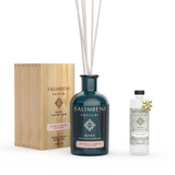 1000 ml Duftstäbchen (Duft nach Wahl) + 250-ml-Nachfüllung für die Duftstäbchen im gleichen Duft als KOSTENLOSE PROBE